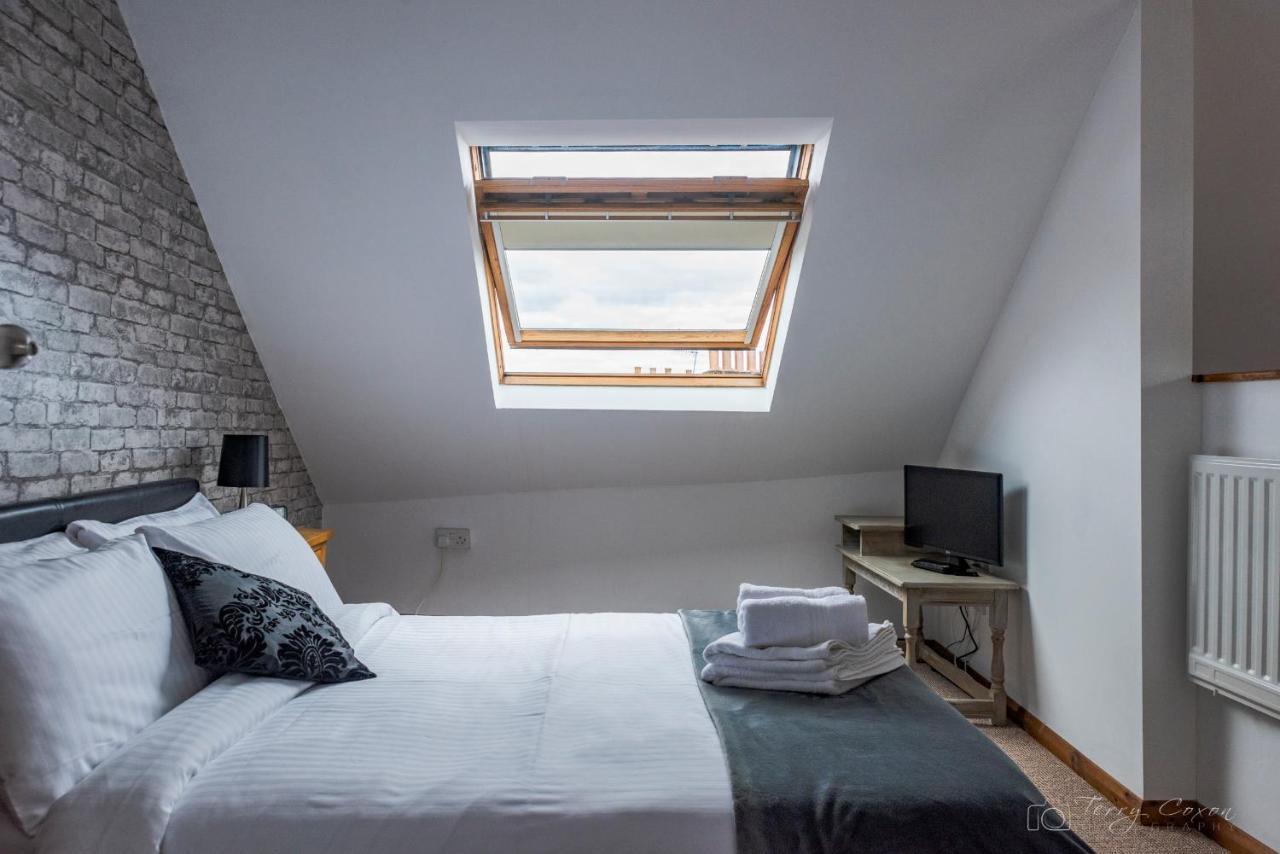 Apartment The Duplex By Pureserviced *
